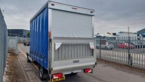 2024-74-plate-mercedes-3-5-tonne-315cdi-tail-lift-curtainsider-nk74-vrn-7