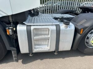 2022-daf-xf480-20250613_152230877_ios