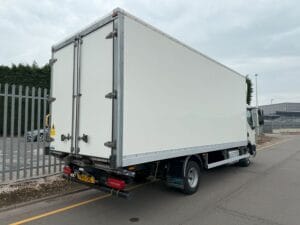 2022-daf-lf180-7-5t-box-20250724_141159306_ios