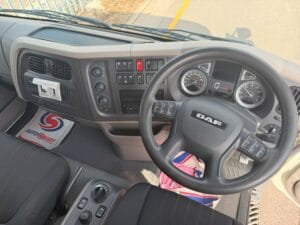 2022-daf-lf180-7-5t-box-20250724_155507117_ios