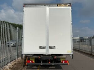 2022-daf-lf180-7-5t-box-20250724_155643255_ios