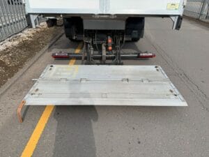 2022-daf-lf180-7-5t-box-20250724_160645197_ios