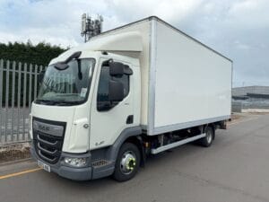 2022-daf-lf180-7-5t-box-20250724_161031696_ios