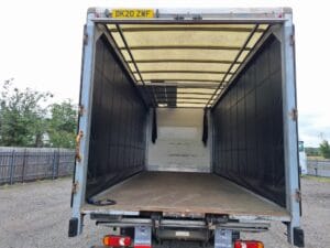 2020-daf-lf180-1000018611