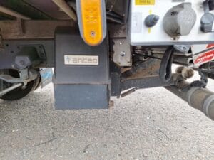 2020-daf-lf180-1000018617