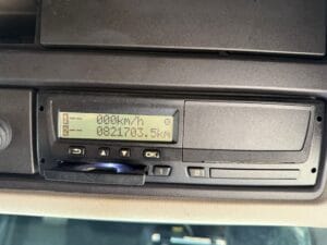 2017-scania-s730-img-20250910-wa0013