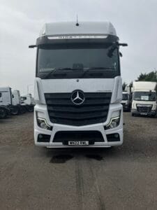2022-mercedes-actros-2553-img_2138-scaled