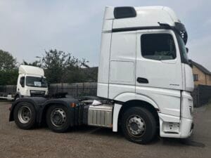 2022-mercedes-actros-2553-img_2140-scaled