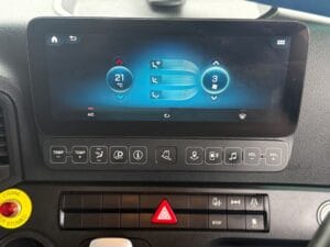 2020-69-mercedes-arcos-2527-brick-crane-img_5447