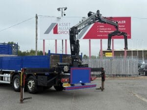 2020-69-mercedes-arcos-2527-brick-crane-img_5452