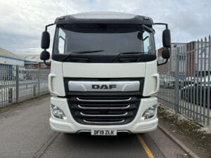 2019-daf-cf260-2-4