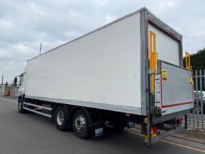 2019-daf-cf340-box-5-6