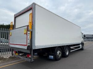 2019-daf-cf340-box-9-6