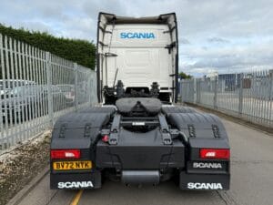 2022-scania-r500-20250918_152434560_ios