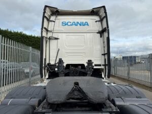 2022-scania-r500-20250918_152447485_ios