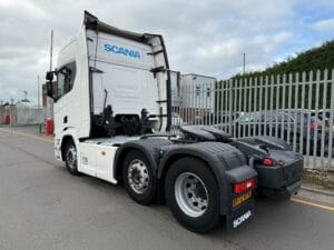 2022-scania-r500-20250918_152807824_ios