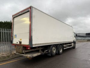 2018-daf-cf340-20251112_155245617_ios