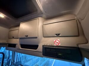 2018-daf-cf340-20251112_155622307_ios