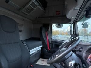 2021-daf-xf480-20251113_162420063_ios