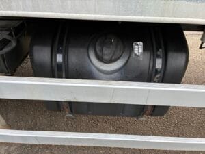 2019-daf-cf260-4x2-space-cab-box-rigid-20260114_143003808_ios