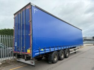 2017-montracon-curtainsider-20250918_110417756_ios-scaled