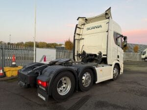 2022-scania-r500-20251029_165321112_ios