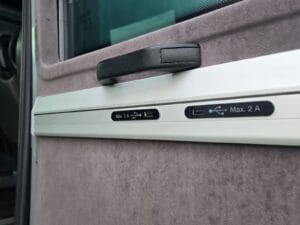 2022-mercedes-benz-unvi-voyager-gt-30-seat-coach-27