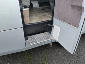 2022-mercedes-benz-unvi-voyager-gt-30-seat-coach-5