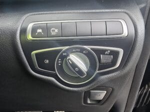 2022-mercedes-vito-300-sport-d-img-20251215-wa0016