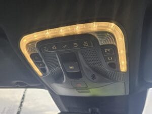 2022-mercedes-vito-300-sport-d-img-20251215-wa0018