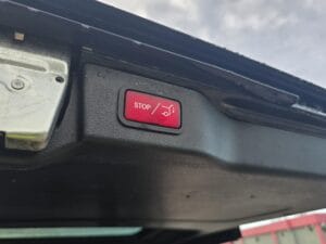 2022-mercedes-vito-300-sport-d-img-20251215-wa0027