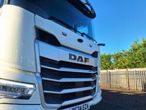 2024-daf-xd-new-generation-32t-82-hook-loader-1000028221