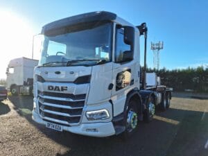 2024-daf-xd-new-generation-32t-82-hook-loader-1000028222