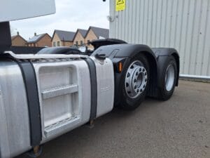 2022-daf-xf480-new-generation-mid-lift-6x2-unit-sold-1000028959