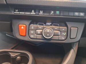 2022-daf-xf480-new-generation-mid-lift-6x2-unit-sold-1000028974