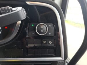 2022-daf-xf480-new-generation-mid-lift-6x2-unit-sold-1000028977