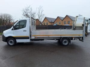 2022-72-plate-mercedes-dropside-315-cdi-1000029610