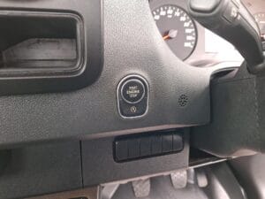 2022-72-plate-mercedes-dropside-315-cdi-1000029622