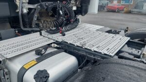 2023-mercedes-actros-2553l-gigaspace-1000102222