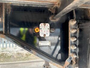 2016-montracon-tri-axle-curtainside-12-1