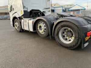 2022-72-plate-xf480-ngd-high-cab-daf-20260114_110915127_ios