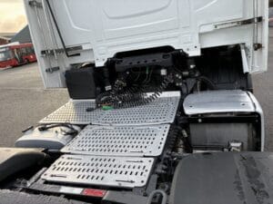 2022-72-plate-xf480-ngd-high-cab-daf-20260114_110934467_ios