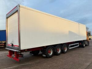 2018-gray-adams-dual-temp-reefer-trailer-20260114_153632394_ios