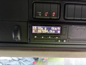 2021-daf-xf480-midlift-superspace-cab-20260115_140042535_ios