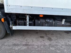2022-daf-lf180-4x2-day-cab-box-rigid-20260116_160619005_ios