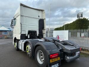 2021-daf-xf480-6x2-midlift-double-sleeper-tractor-unit-20260120_113117709_ios