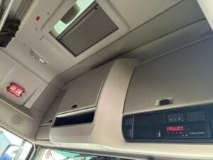 2021-62-daf-xf480-midlift-tractor-unit-20260120_113329284_ios-copy