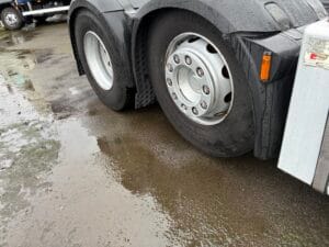 2021-71-plate-daf-xf530-6x2-pto-tractor-unit-20260121_115540207_ios