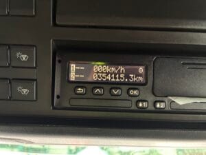 2022-71-plate-man-tgx-26-510-midlift-tractor-unit-20260121_142925778_ios