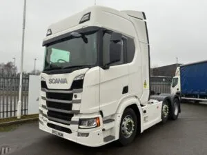 2022-72-plate-scania-r-series-500-6x2-midlift-unit-20260122_101033107_ios